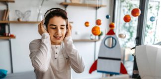 ¿Se puede aprender astronomía con la música?